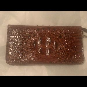 Brahmin wallet